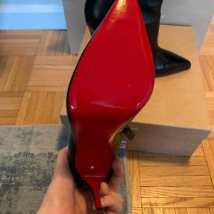 Christian Louboutin So Kate Booty 100mm 39